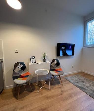Micro 5 Luxury Apartment Zagreb Bagian luar foto